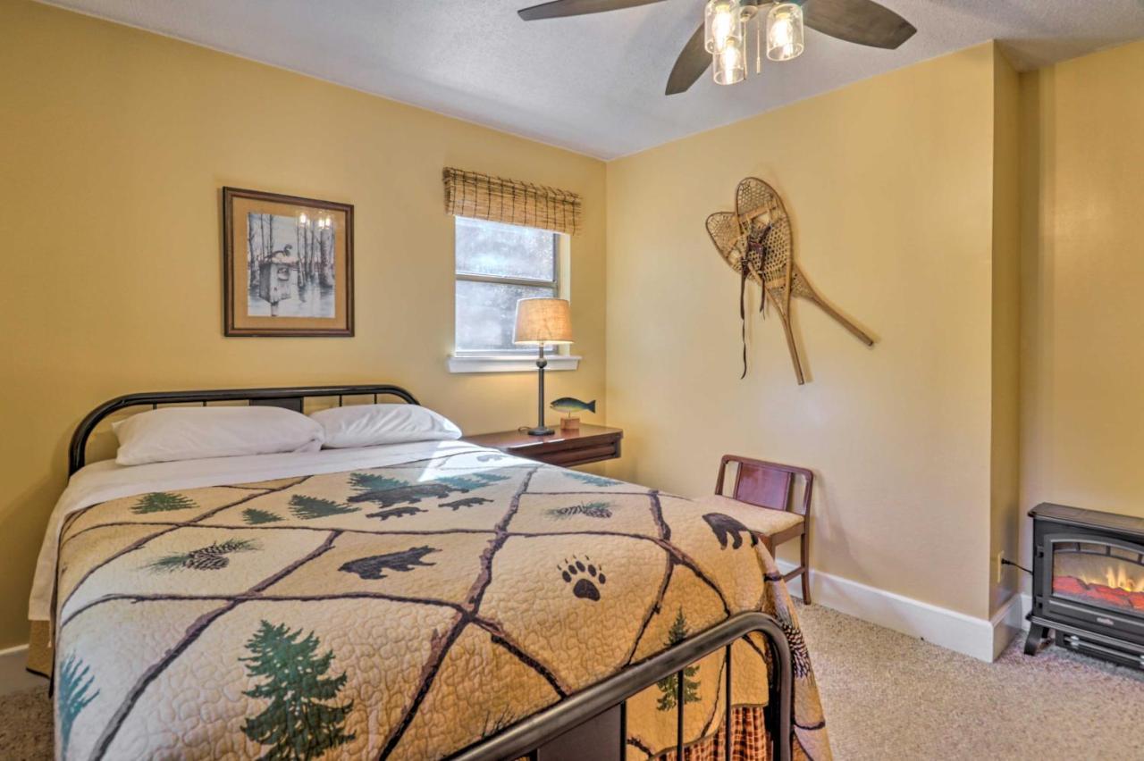 Вилла Creekside Retreat With Deck, 18 Miles To Wolf Ridge Weaverville Экстерьер фото